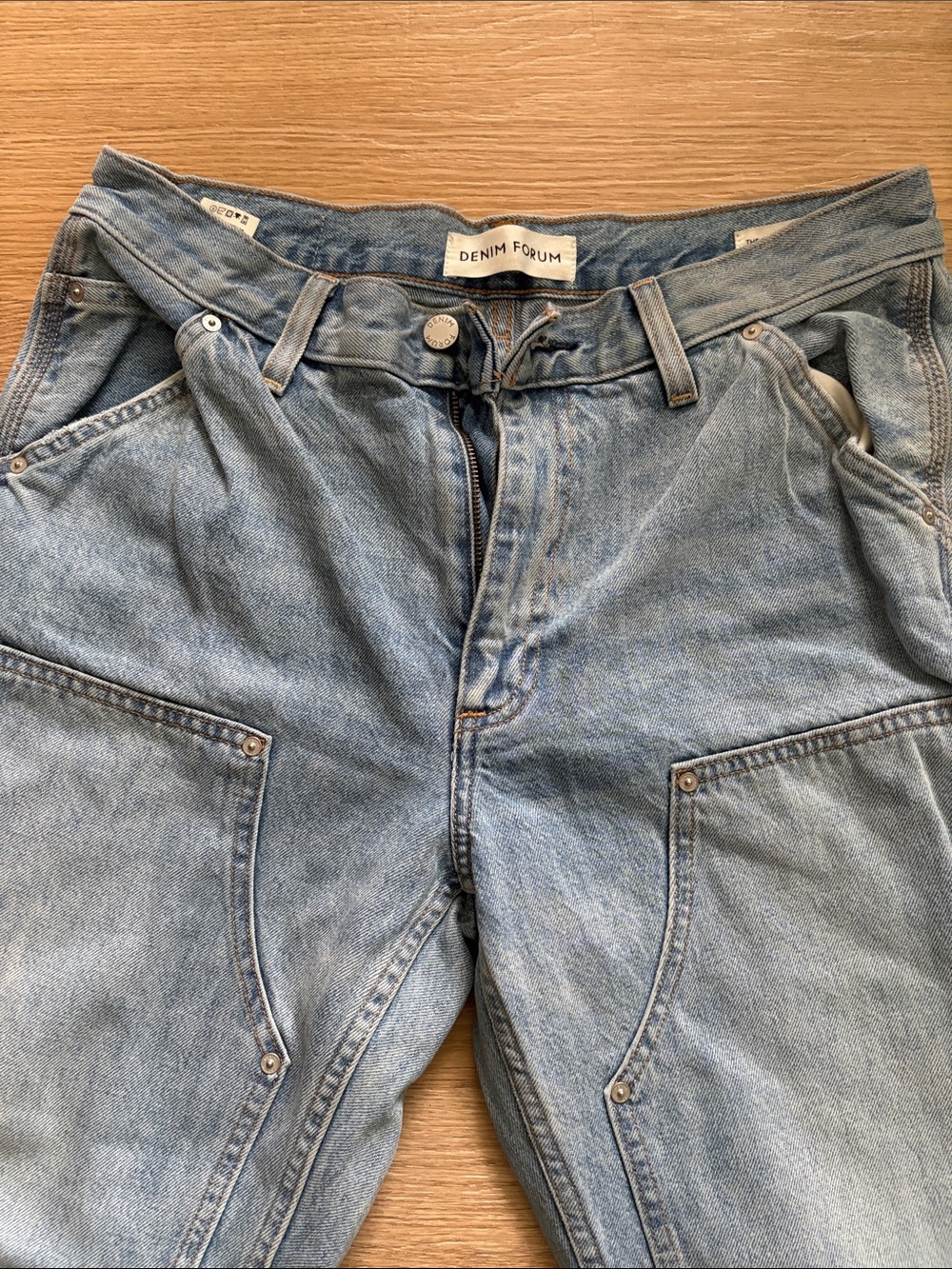 Denim Forum Relaxed Carpenter Jeans - Light Wash Blue - Picture 6 of 6